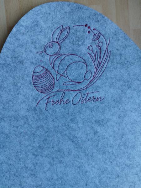 Stickdatei Liniendatei Hase mit Ei